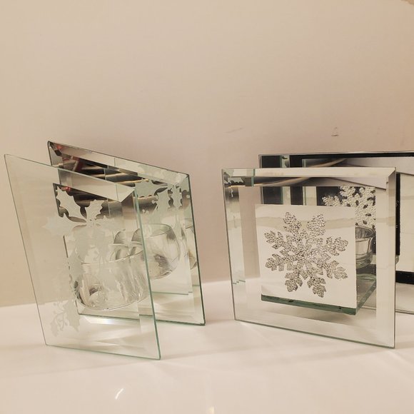 Holly Berry & Snowflake Glass Mirror Candle Holders 2pcs Holiday Decor / Gifts - Picture 2 of 14